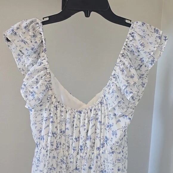 White Birch Maxi Dress - Picture 6 of 8